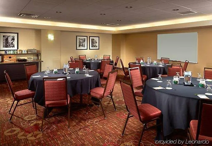 Courtyard By Marriott Nashville Downtown Hotel